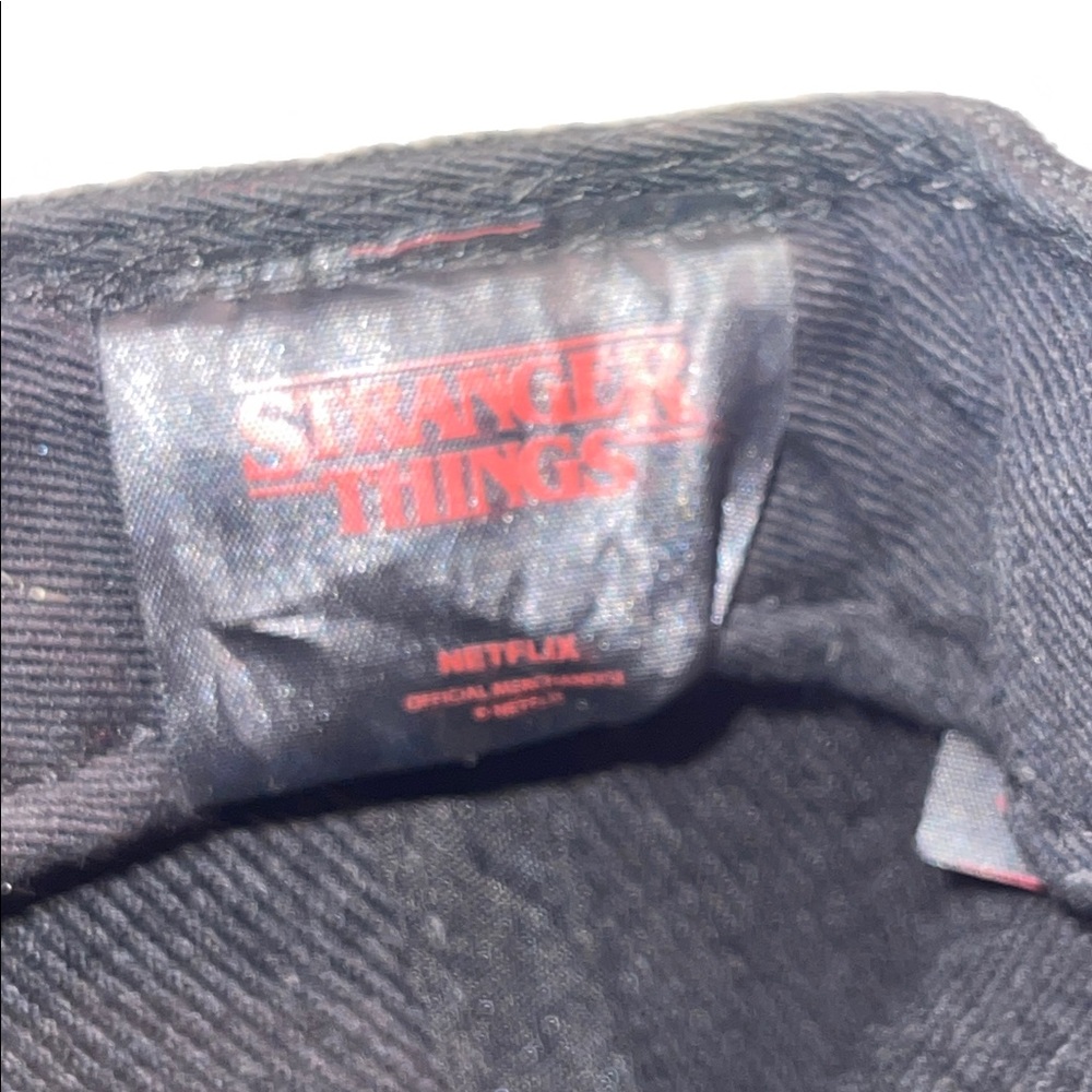 Stranger Things BUNDLE  Hat and Coloring Book Set - Picture 4 of 8
